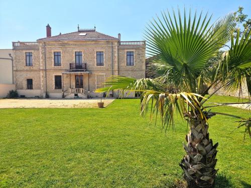 Jolie masdame - Sauzet