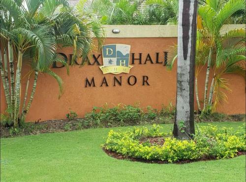Gallery image of Dreams Palms - Drax Hall Manor in Steer Town