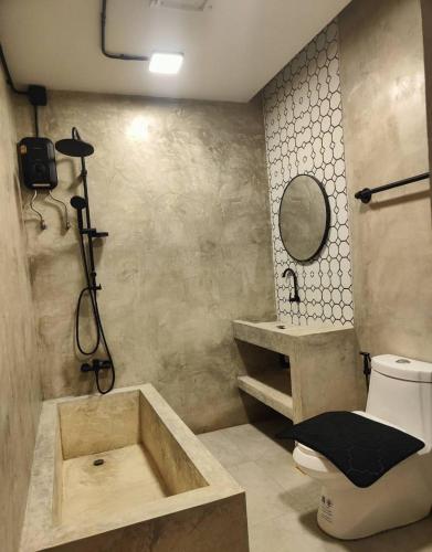 Bilik mandi di Cactus Villa 2024