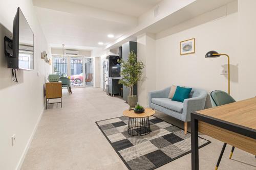 AG7 Loft Valencia Espaciosos estudios con terraza cercanos al metro Zona Ayora
