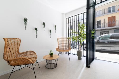 AG7 Loft Valencia Espaciosos estudios con terraza cercanos al metro Zona Ayora