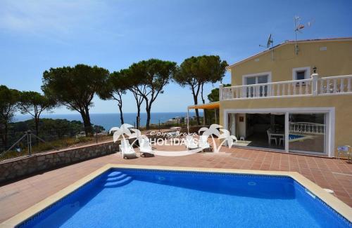 Costa Brava Holidays Villa Yuca, Sea views, Pool