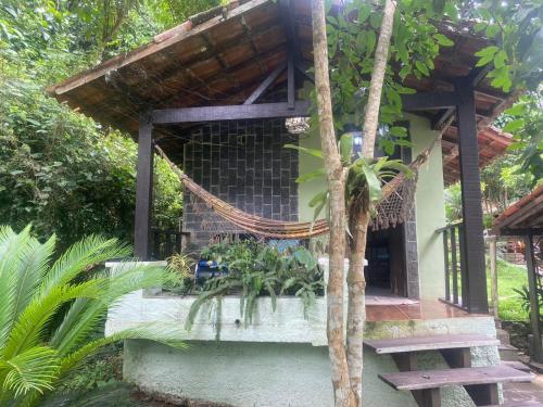 Taman di luar Suites Lauberge