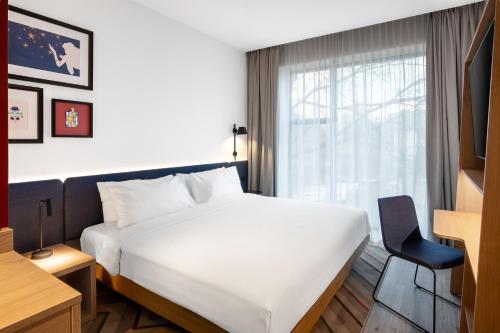 Кровать или кровати в номере Hampton By Hilton Tallinn