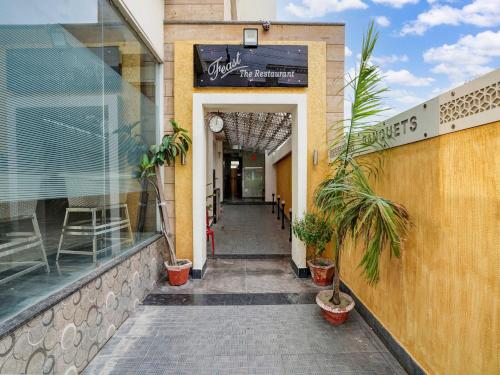 Gallery image of Townhouse MNG Platinum in Kānpur
