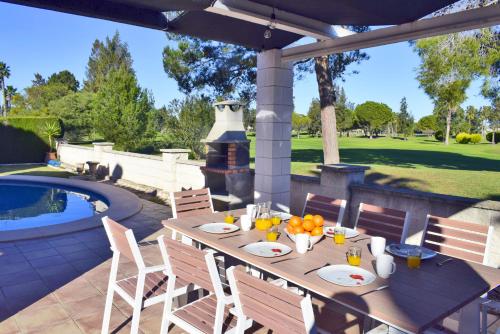 Anacasa Villa Murillo Oliva Nova MET CH1900