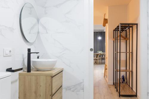 LN4 - Loft Valencia Espacioso y acogedor estudio cerca del metro zona Ayora
