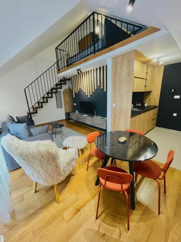 Alpine Breza Apartments