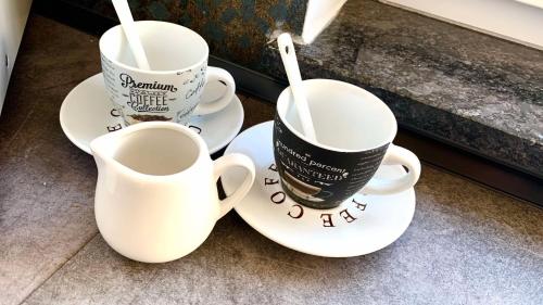 Kaffee-/Teezubehör in der Unterkunft Oltenia Studio Decebal Residence Craiova