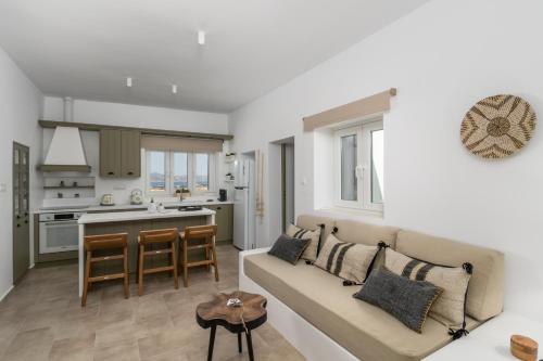 Kuchyň nebo kuchyňský kout v ubytování Naias View Home Milos