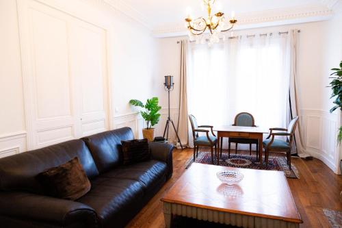 Photo de la galerie de l'établissement BERBERE Enghien les bains, à Enghien-les-Bains