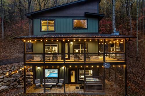 Bluff Mountain Retreat photo 20