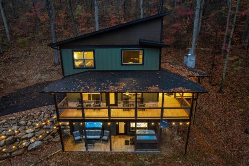 Bluff Mountain Retreat photo 37