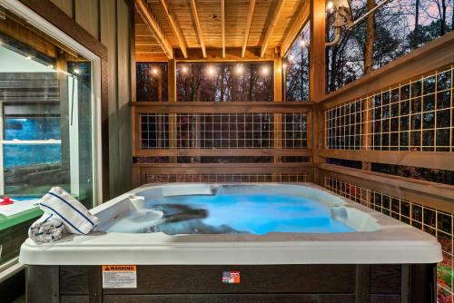 Bluff Mountain Retreat photo 62