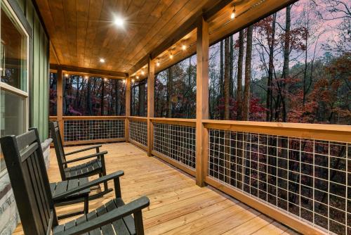Bluff Mountain Retreat photo 49