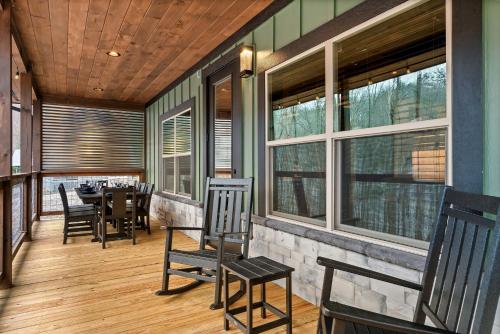 Bluff Mountain Retreat photo 48