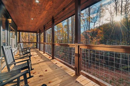 Bluff Mountain Retreat photo 51