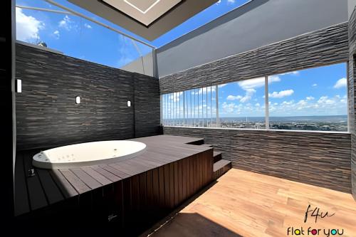 Φωτογραφία από το άλμπουμ του #3008# Cobertura Duplex 2Q c/ Jacuzzi privativa σε Goiânia
