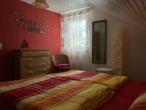 Katil atau katil-katil dalam bilik di Ferienhaus Schwinger