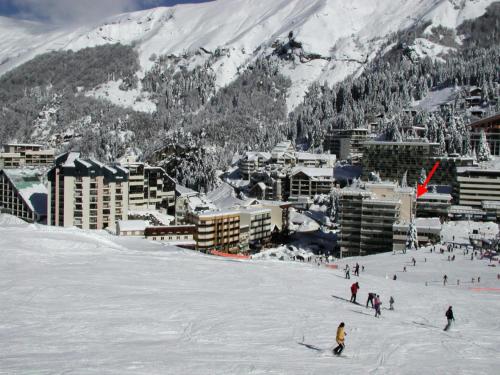 Photo de la galerie de l'établissement Résidence SARRIERE - Studio pour 6 Personnes MAE-3664, à Eaux-Bonnes