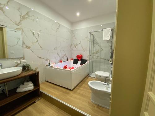 Koupelna v ubytování Clemente House Catania Centro SUITE!