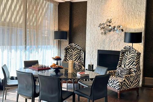Posezení v ubytování Moderne Hotel