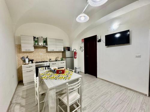 Η κουζίνα ή μικρή κουζίνα στο Casa vacanza Città dei Papi Anagni