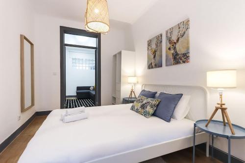 Lisbon Typical 2 Charming Flat by Homeful Homes