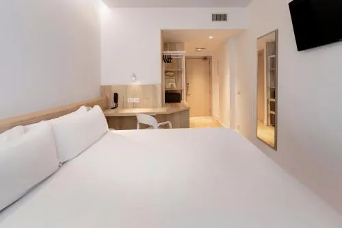 B&B HOTEL Madrid Carabanchel photo 4