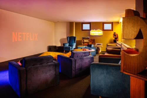 Χώρος καθιστικού στο NP House - Home of Coworking&Coliving Bansko, Ski Shuttle