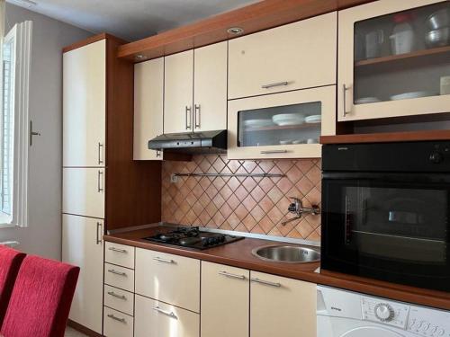 Apartments with parking space Lovran, Opatija - 23702