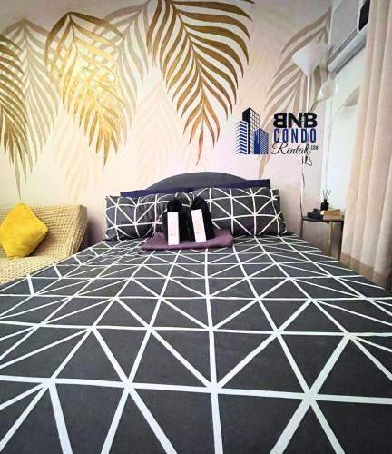 Cama o camas de una habitación en Studio2 - BNB Condo Rentals CDO