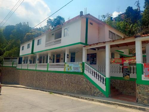 Gallery image of Hotel Emmanuel in Pamplonita