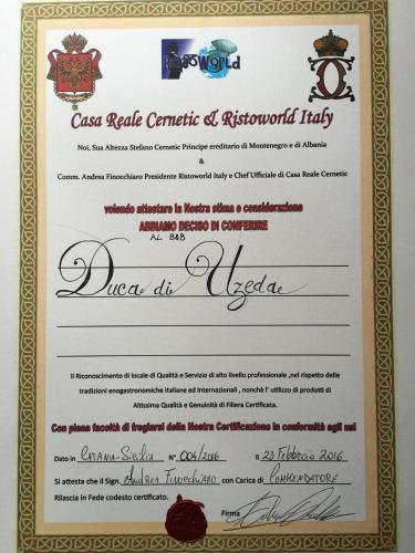Certifikát, hodnocení, plakát nebo jiný dokument vystavený v ubytování Duca di Uzeda Bed and Breakfast