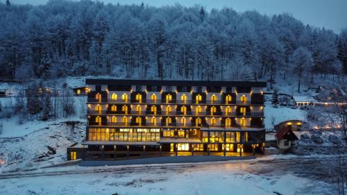 Gallery image of Hotel Ozero Vita in Nizhniy Studenyy
