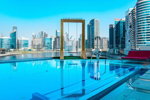 Canal Central Hotel Business Bay Image