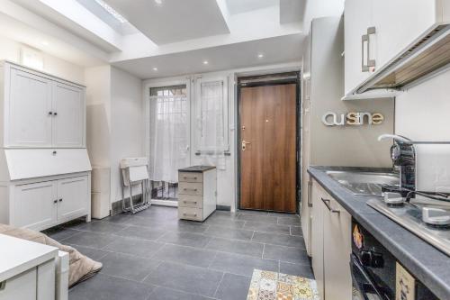 Nhà bếp/bếp nhỏ tại Battistini Sweet House