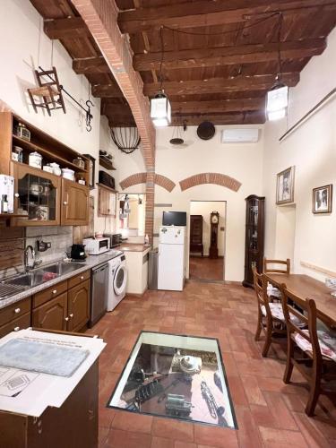 Traditional Central Apartment