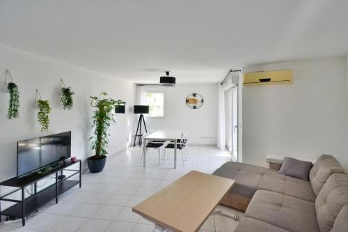 Le Préville avec terrasse et parking gratuit