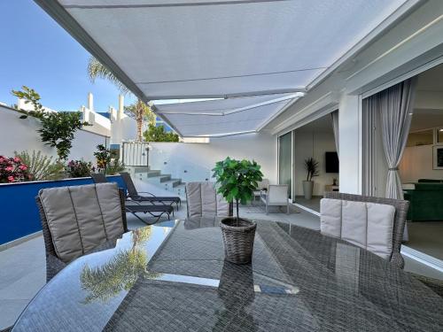 Quarteira Deluxe 1 With Pool by Homing