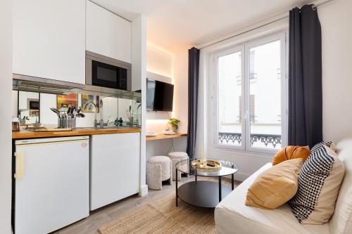 Cozy Studio - Eiffel Tower - Sleeps 2P