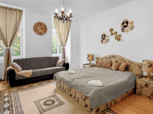 Three-Bedroom Sanctuary, King-Size Beds