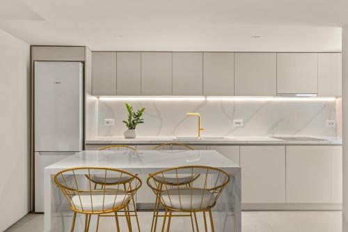 Luxury in Simplicity , Nature's Touch , Mezzanine