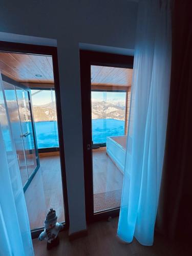 Ένα ή περισσότερα κρεβάτια σε δωμάτιο στο Panoramic Residence