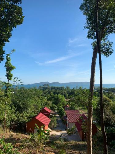 Un paisaje natural cerca del hostal