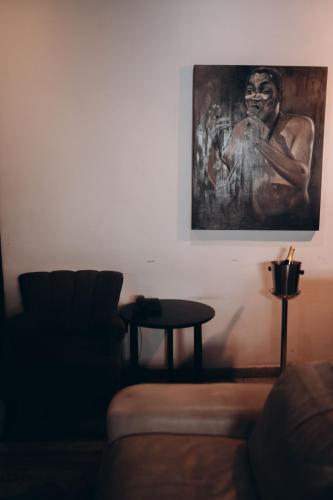 Un lugar para sentarse en The Artist Residence