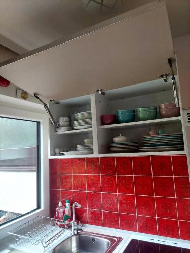 Una cocina o kitchenette en Apartement GYARMATY