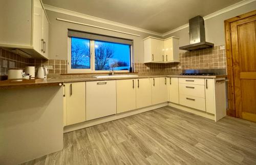 Φωτογραφία από το άλμπουμ του Blacksmith holiday home near Portree in central Skye σε Portree