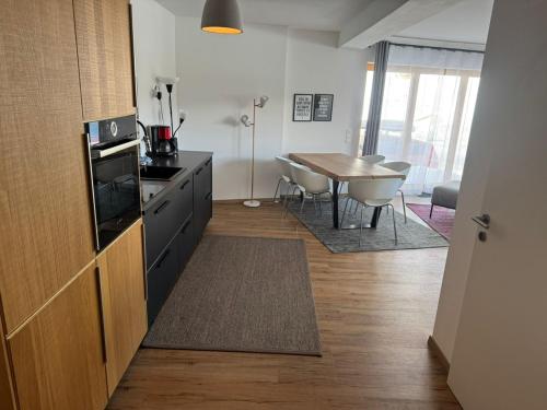 Kuchyň nebo kuchyňský kout v ubytování Appartement am Berg