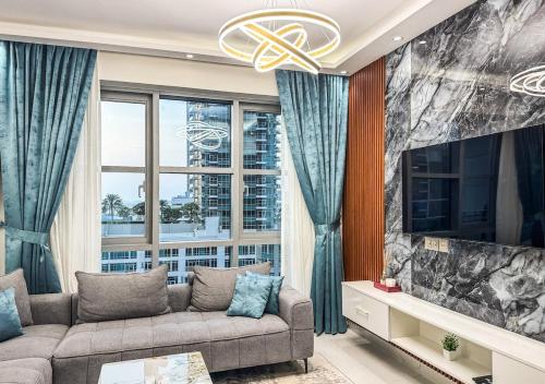 DreamShoma -2BR Deluxe Downtown Skyview